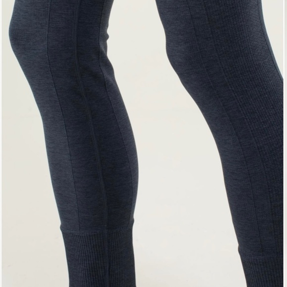 Lululemon- Ebb to Street Pant- size 8 - Picture 3 of 8